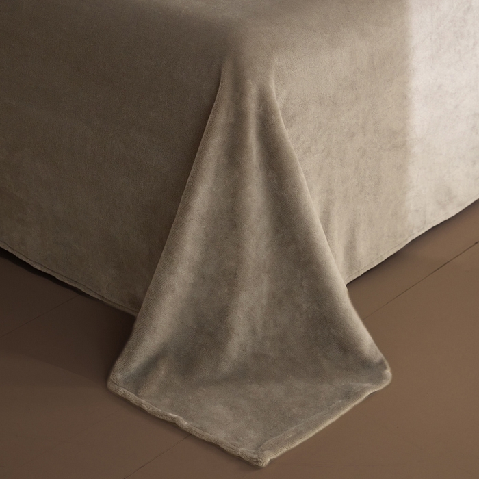 91家纺网 家纺一手货源 找家纺 麦田家纺 2025新款A类高克重纯色牛奶绒四件套 玉色-灰咖