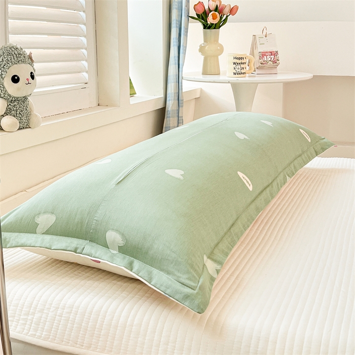 91家纺网 家纺一手货源 找家纺 麦田家纺 2025新款全棉印花12868长枕 美味樱桃