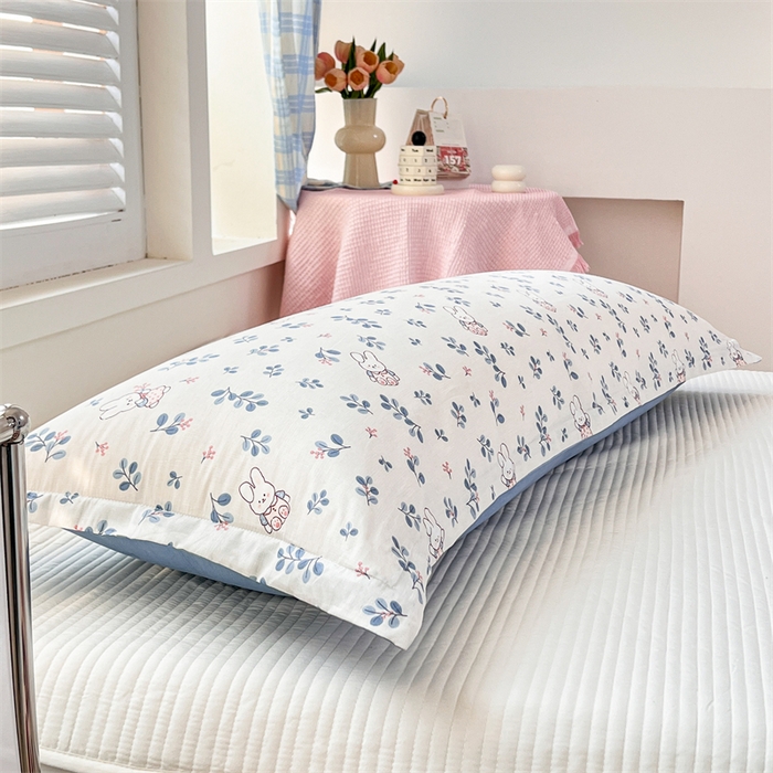 91家纺网 家纺一手货源 找家纺 麦田家纺 2025新款全棉印花12868长枕 云海茫茫