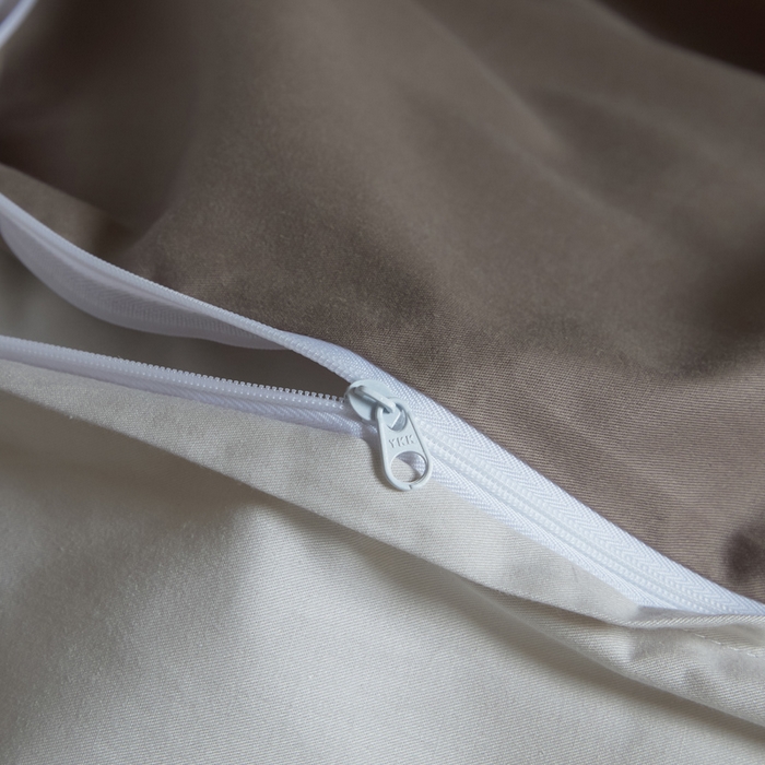 91家纺网 家纺一手货源 找家纺 麦田家纺 2025新款A类全棉13372纯色四件套 浅灰深咖