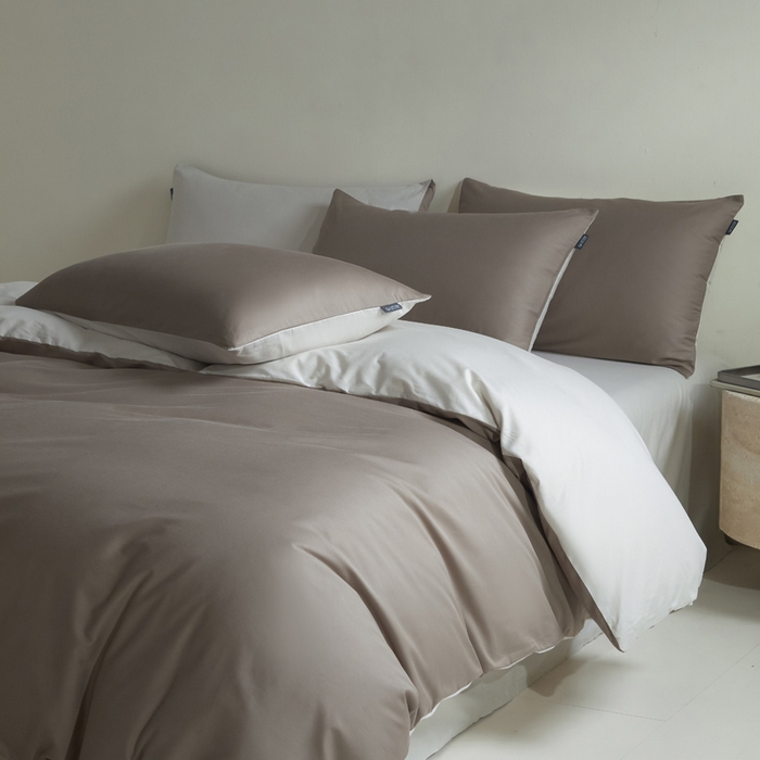 91家纺网 家纺一手货源 找家纺 麦田家纺 2025新款A类全棉13372纯色四件套 浅灰深咖