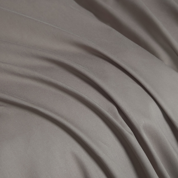 91家纺网 家纺一手货源 找家纺 麦田家纺 2025新款A类全棉13372纯色四件套 浅灰深咖