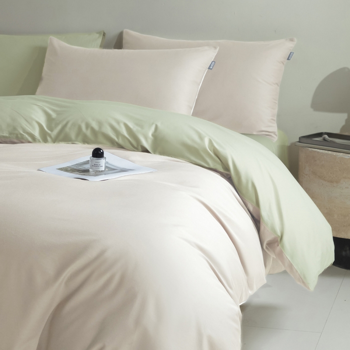 91家纺网 家纺一手货源 找家纺 麦田家纺 2025新款A类全棉13372纯色四件套 奶昔白浅绿