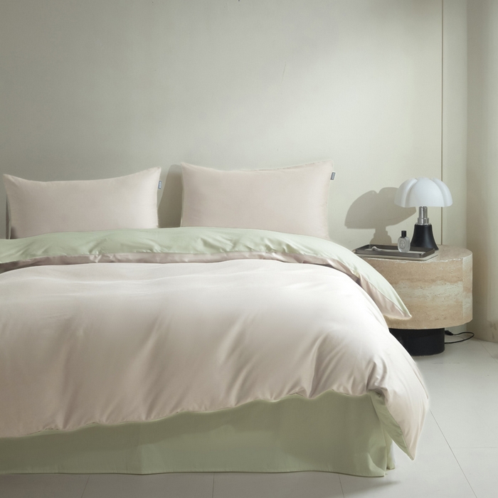 91家纺网 家纺一手货源 找家纺 麦田家纺 2025新款A类全棉13372纯色四件套 奶昔白浅绿