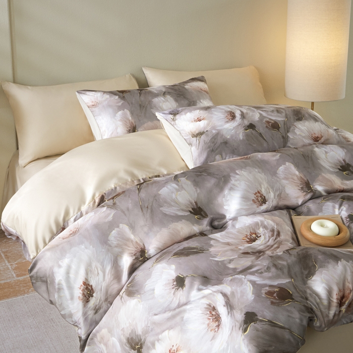 91家纺网 家纺一手货源 找家纺 麦田家纺 2025新款A类冰丝天丝玉锦缎印花四件套 索莱娅咖