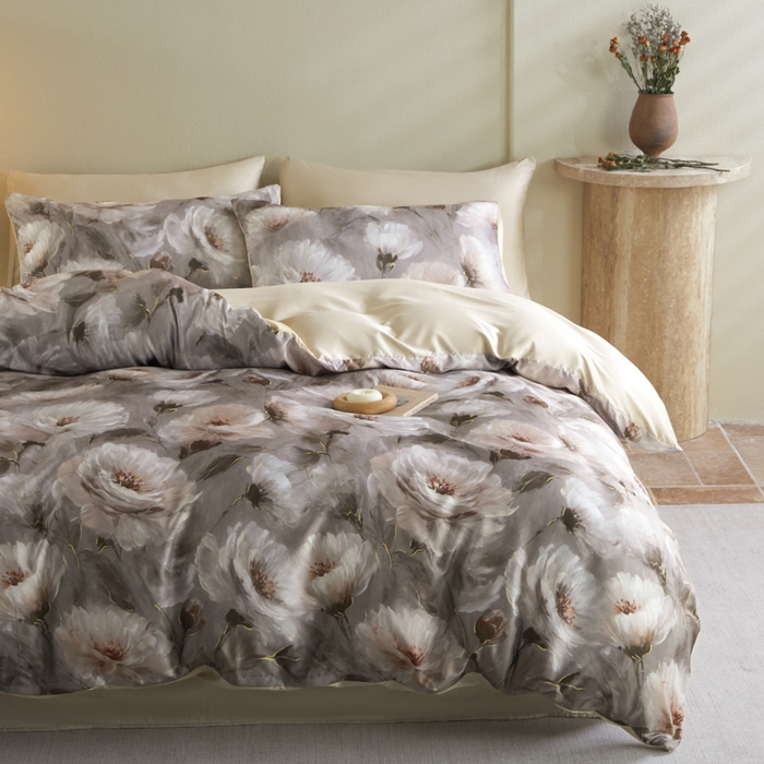 91家纺网 家纺一手货源 找家纺 麦田家纺 2025新款A类冰丝天丝玉锦缎印花四件套 索莱娅咖