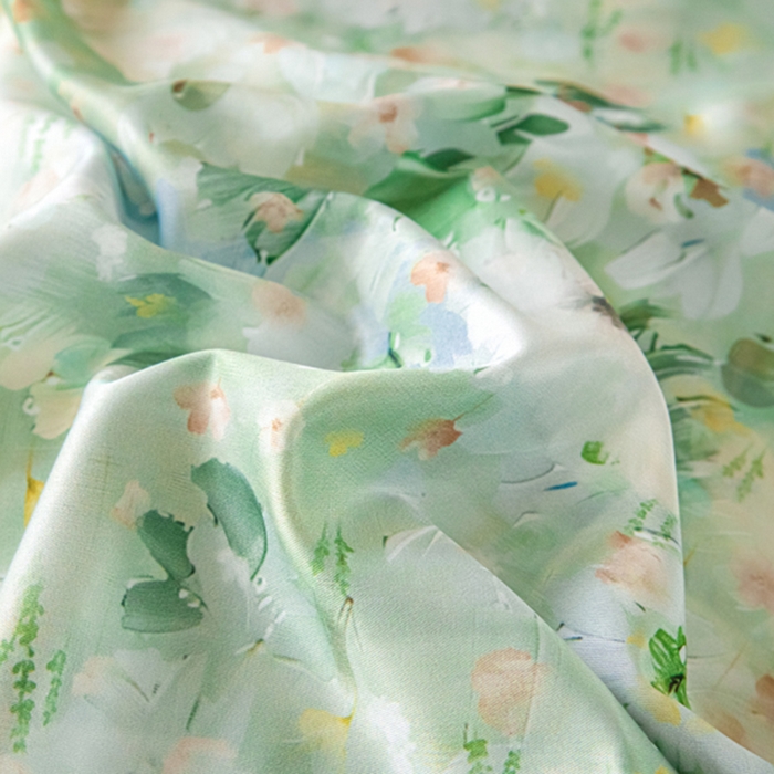 91家纺网 家纺一手货源 找家纺 麦田家纺 2025新款A类冰丝天丝玉锦缎印花四件套 千与千寻-绿