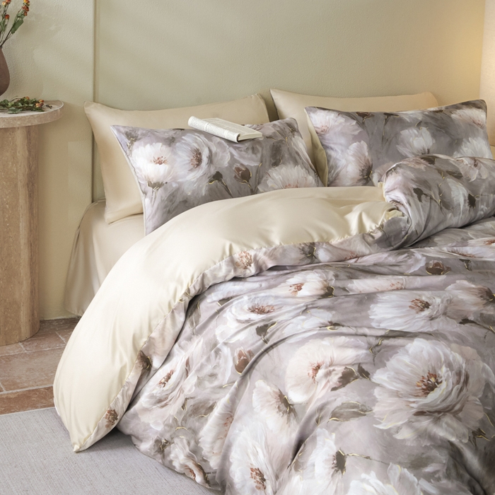 91家纺网 家纺一手货源 找家纺 麦田家纺 2025新款A类冰丝天丝玉锦缎印花四件套 索莱娅咖