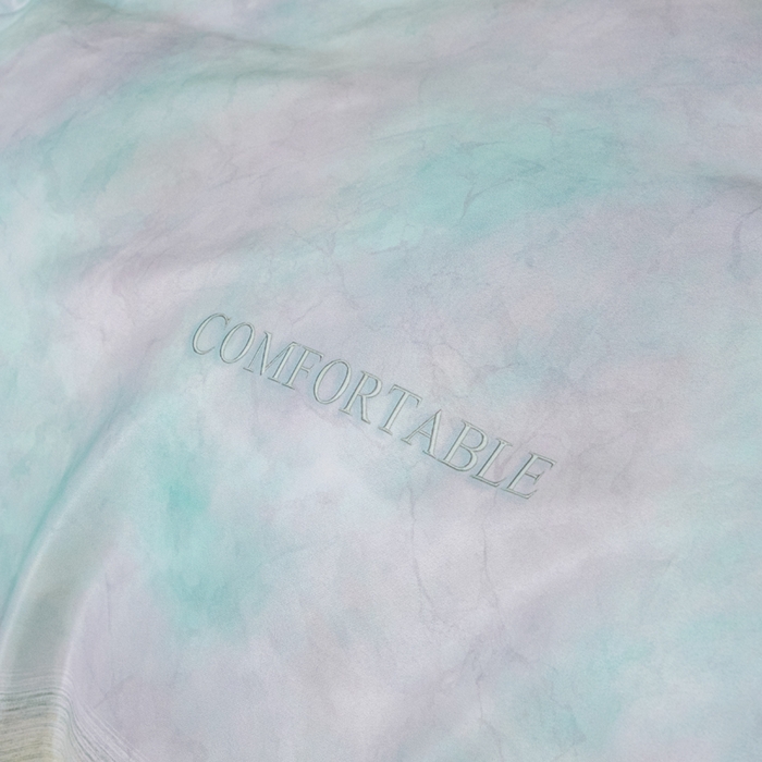 91家纺网 家纺一手货源 找家纺 麦田家纺 2025新款A类冰丝天丝玉锦缎印花四件套 华尔兹-烟青