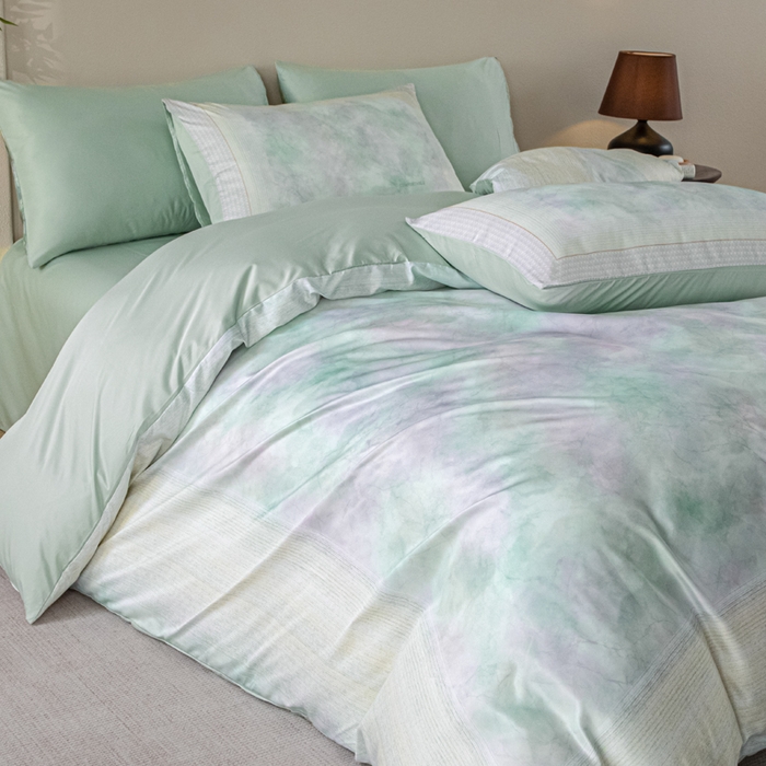 91家纺网 家纺一手货源 找家纺 麦田家纺 2025新款A类冰丝天丝玉锦缎印花四件套 华尔兹-烟青