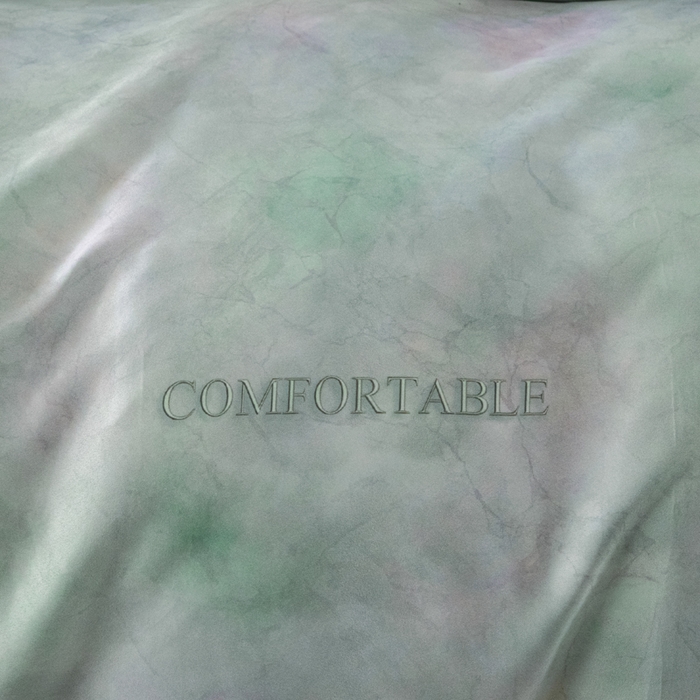 91家纺网 家纺一手货源 找家纺 麦田家纺 2025新款A类冰丝天丝玉锦缎印花四件套 华尔兹-烟青