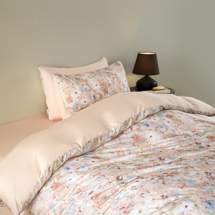 91家纺网 家纺一手货源 找家纺 麦田家纺 2025新款A类冰丝天丝玉锦缎印花四件套 千与千寻-玉