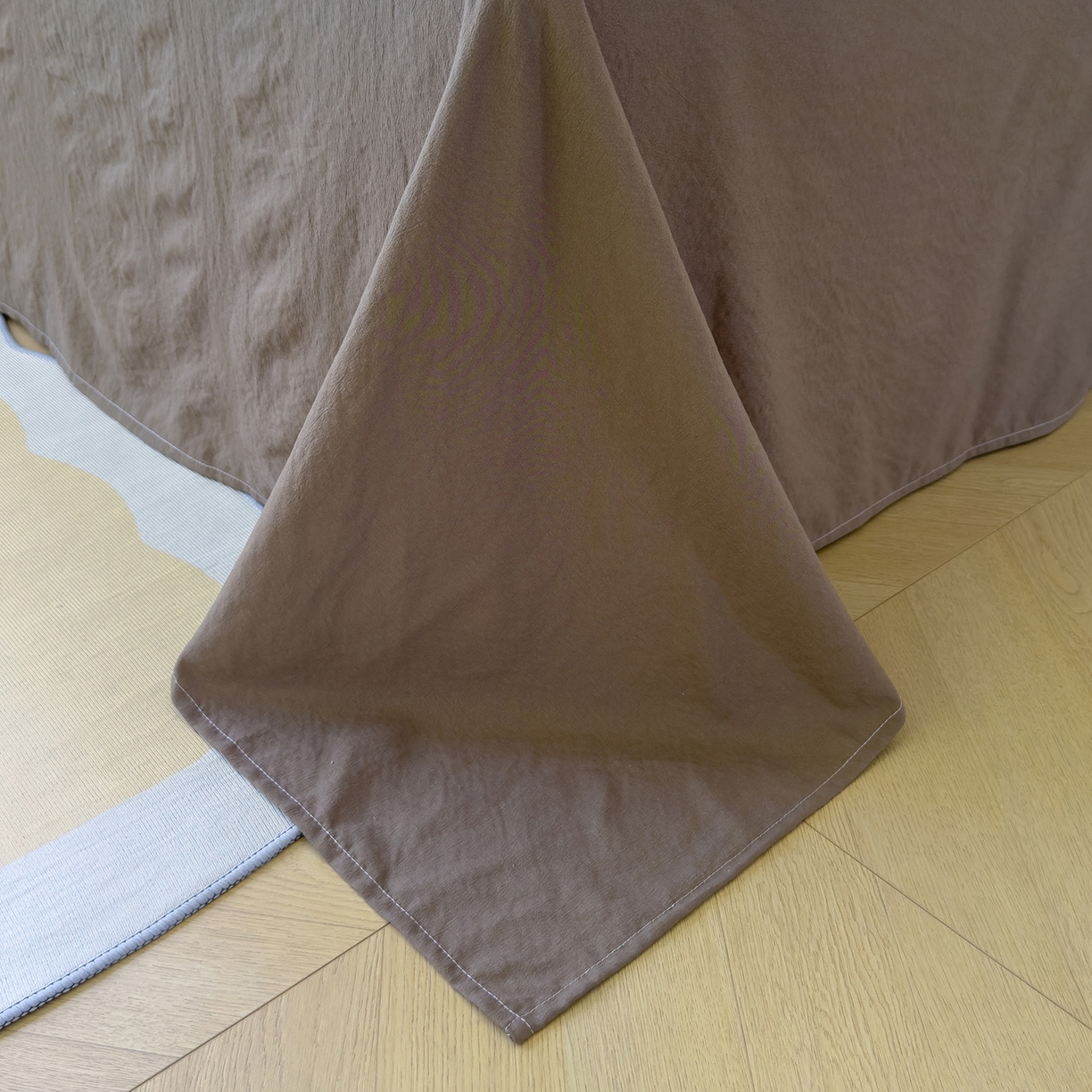 91家纺网 家纺一手货源 找家纺 （总）竹合家纺 2025新款爆款加厚高克重提花皱皱复古风四件套