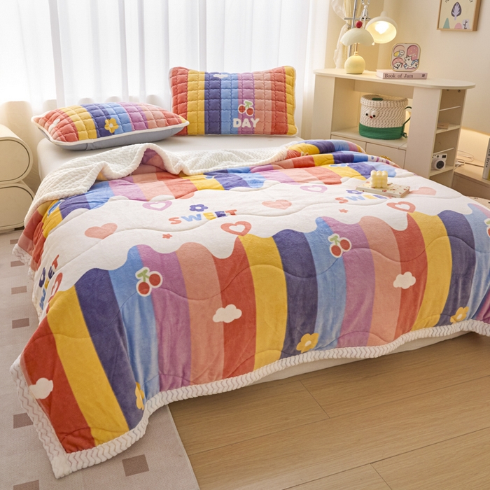 91家纺网 家纺一手货源 找家纺 莉莉安家纺 2025秋冬新款加厚三层夹棉牛奶绒贝贝绒毯冬季保暖盖毯复合毛毯 迷幻彩虹