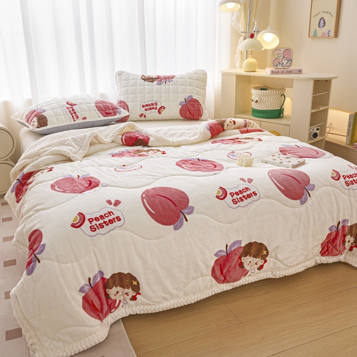 91家纺网 家纺一手货源 找家纺 莉莉安家纺 2025秋冬新款加厚三层夹棉牛奶绒贝贝绒毯冬季保暖盖毯复合毛毯 桃桃公主