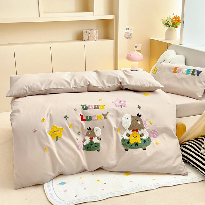 91家纺网 家纺一手货源 找家纺 （总）梵赫2025新款全棉A类5050磨毛卡通毛巾绣婴童套件幼儿园三件套