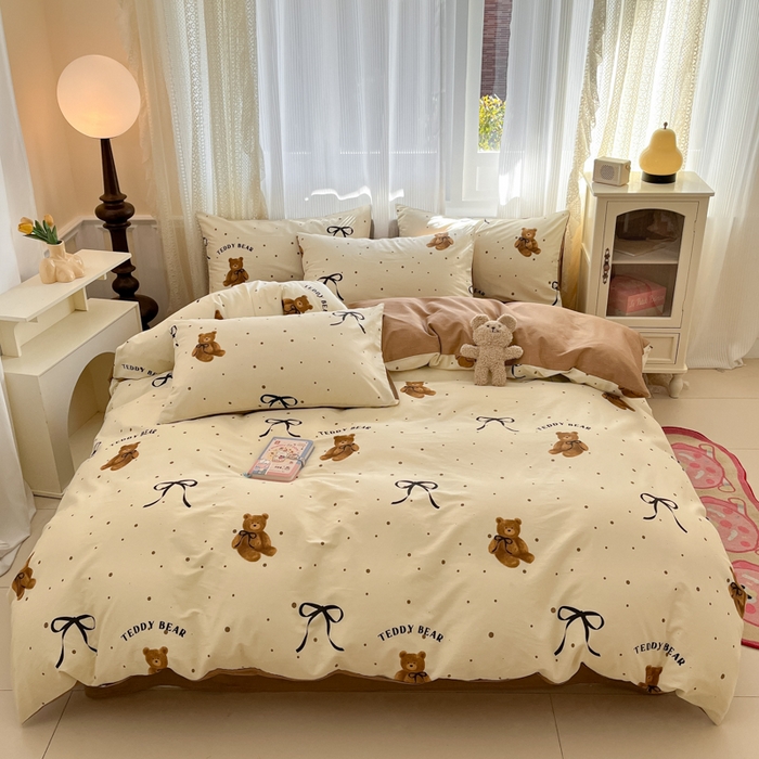 91家纺网 家纺一手货源 找家纺 麦田家纺 2025新款花卉全棉印花四件套系列 礼物熊