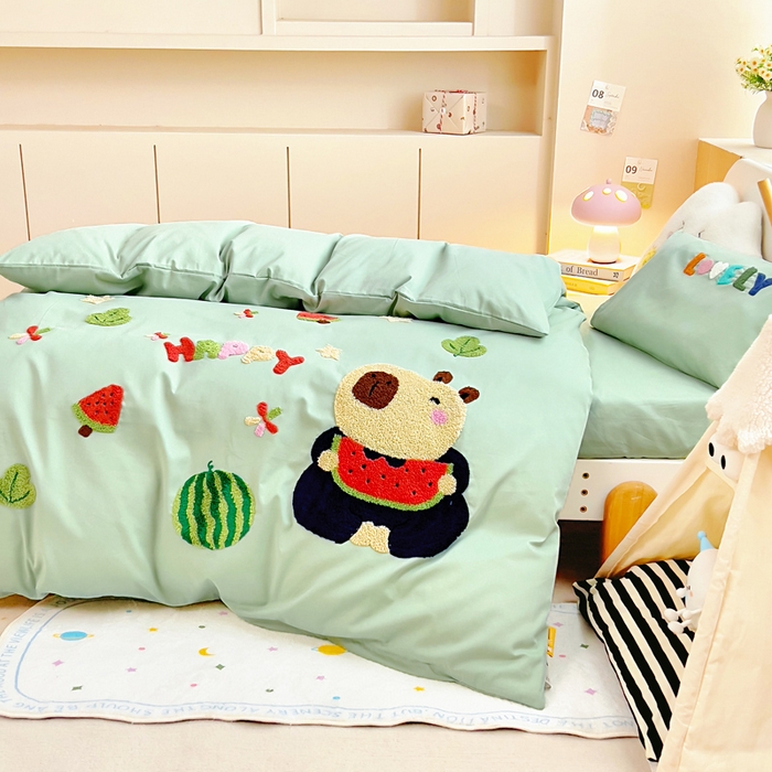 91家纺网 家纺一手货源 找家纺 梵赫2025新款全棉A类5050磨毛卡通毛巾绣婴童套件幼儿园三件套 小卡皮