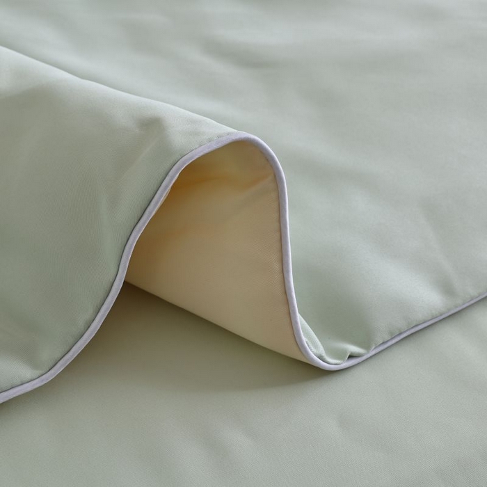 91家纺网 家纺一手货源 找家纺 麦田家纺 2025新款双拼麻绳水洗真丝冰丝夏被 水果绿+黄