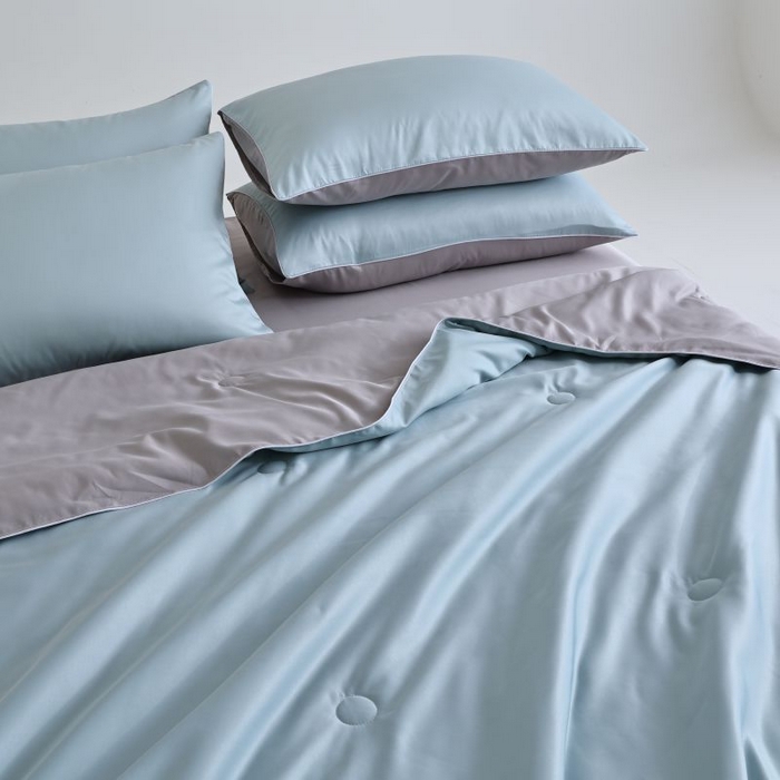 91家纺网 家纺一手货源 找家纺 麦田家纺 2025新款双拼麻绳水洗真丝冰丝夏被 香槟兰+灰