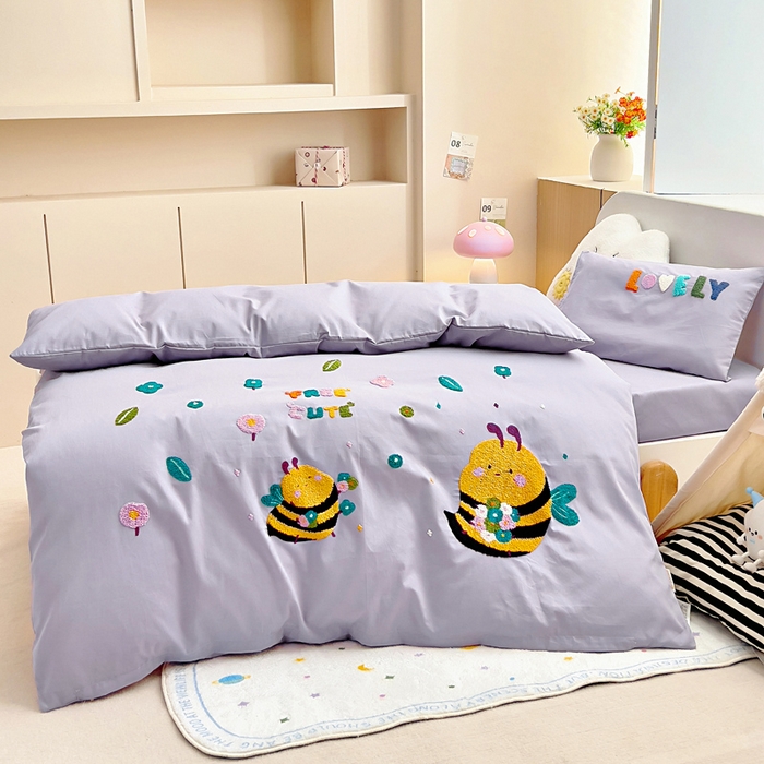 91家纺网 家纺一手货源 找家纺 梵赫2025新款全棉A类5050磨毛卡通毛巾绣婴童套件幼儿园三件套 小蜜蜂