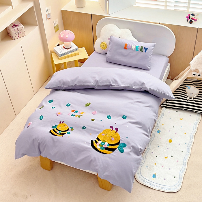 91家纺网 家纺一手货源 找家纺 梵赫2025新款全棉A类5050磨毛卡通毛巾绣婴童套件幼儿园三件套 小蜜蜂