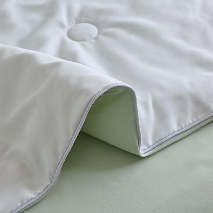 91家纺网 家纺一手货源 找家纺 麦田家纺 2025新款双拼麻绳水洗真丝冰丝夏被 贵族白+绿