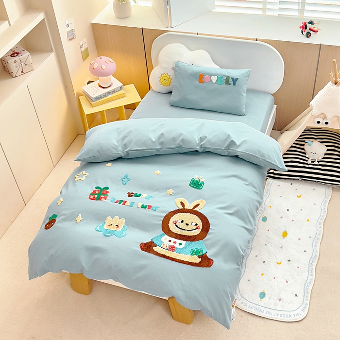 91家纺网 家纺一手货源 找家纺 梵赫2025新款全棉A类5050磨毛卡通毛巾绣婴童套件幼儿园三件套 小兔兔