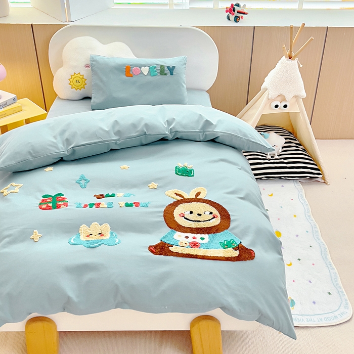 91家纺网 家纺一手货源 找家纺 梵赫2025新款全棉A类5050磨毛卡通毛巾绣婴童套件幼儿园三件套 小兔兔