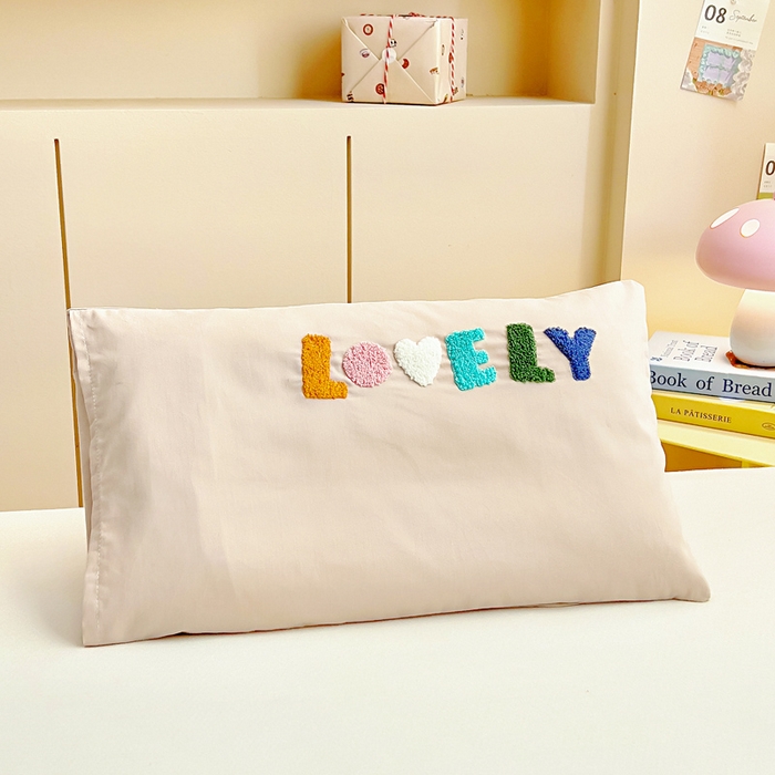 91家纺网 家纺一手货源 找家纺 梵赫2025新款全棉A类5050磨毛卡通毛巾绣婴童套件幼儿园三件套 星星马