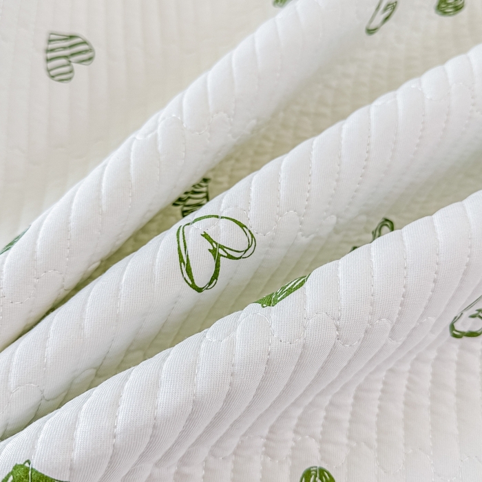 91家纺网 家纺一手货源 找家纺 麦田家纺 2025新款针织棉双层纱印花双面床盖 心相印-绿