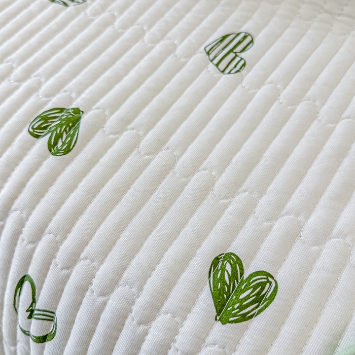 91家纺网 家纺一手货源 找家纺 麦田家纺 2025新款针织棉双层纱印花双面床盖 心相印-绿