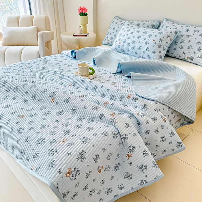 麦田家纺 2025新款针织棉双层纱印花双面床盖 浪漫小熊-兰