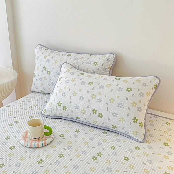 91家纺网 家纺一手货源 找家纺 麦田家纺 2025新款珍珠绸印花双面床盖 朵朵花林-雅韵灰