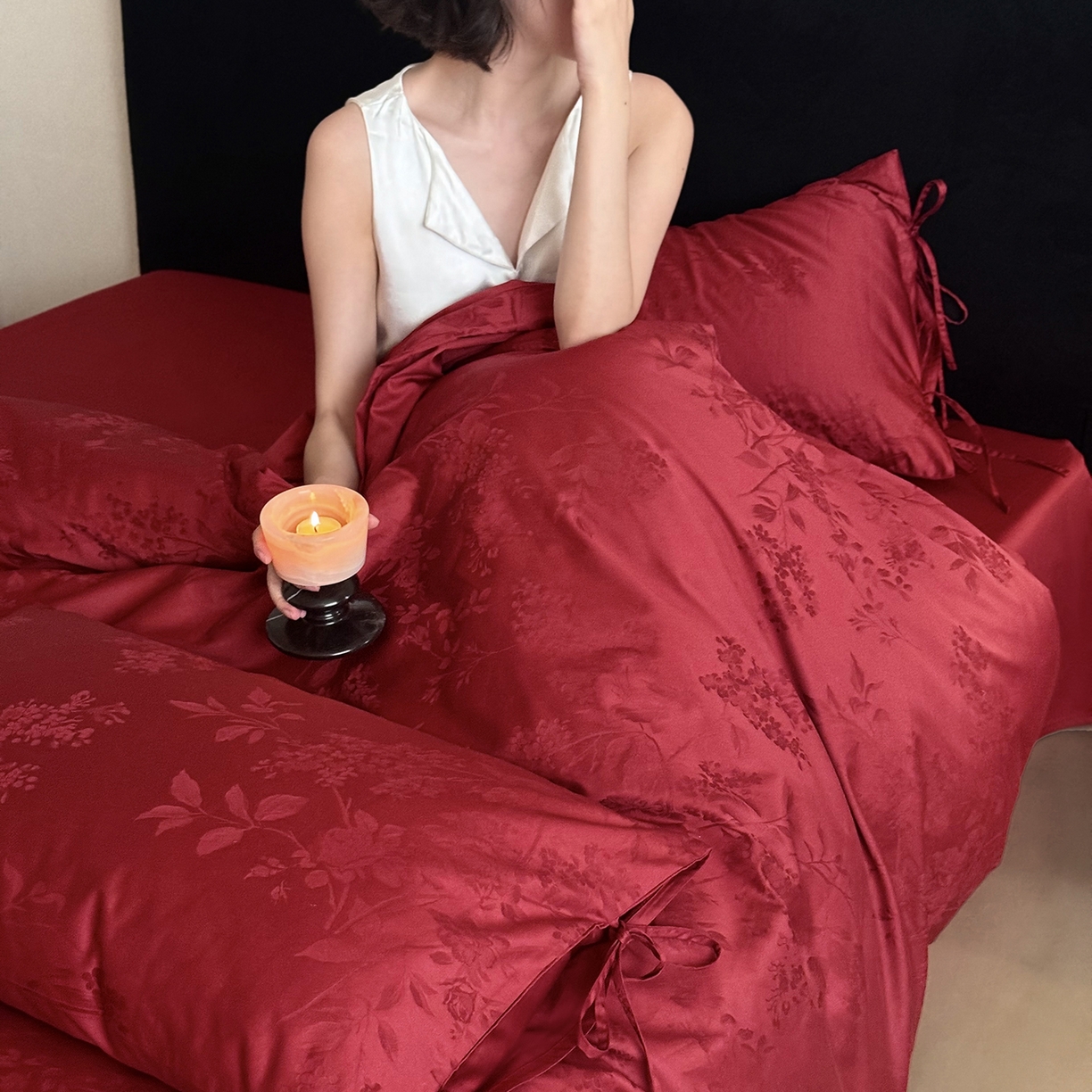 91家纺网 家纺一手货源 找家纺 鹿班家居 2025新款秋冬款100S长绒棉精美提花系列四件套-春和景明 红色