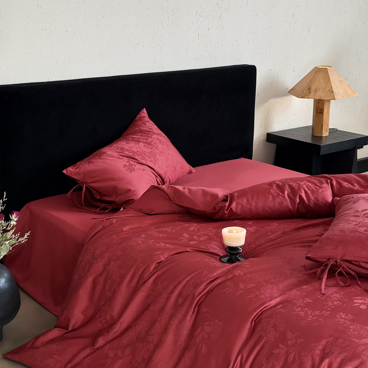 91家纺网 家纺一手货源 找家纺 鹿班家居 2025新款秋冬款100S长绒棉精美提花系列四件套-春和景明 红色