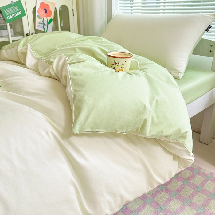 91家纺网 家纺一手货源 找家纺 麦田家纺 2025新款A类全棉学生宿舍四件套 奶昔白浅绿