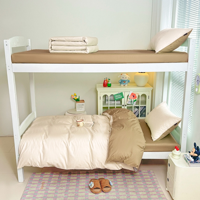 91家纺网 家纺一手货源 找家纺 麦田家纺 2025新款A类全棉学生宿舍四件套 浅米卡其棕