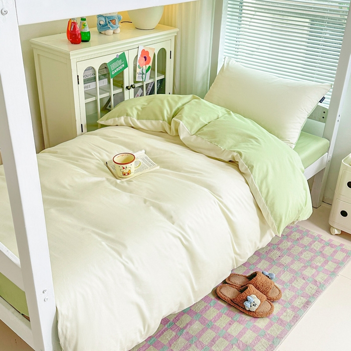 91家纺网 家纺一手货源 找家纺 麦田家纺 2025新款A类全棉学生宿舍四件套 奶昔白浅绿