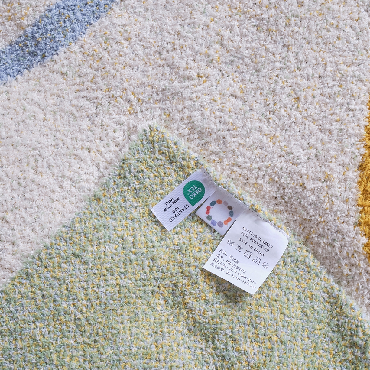 91家纺网 家纺一手货源 找家纺 暖绵绵家纺 2025新款A类半边绒清新水果盖毯-夏维希 夏维希-蓝色