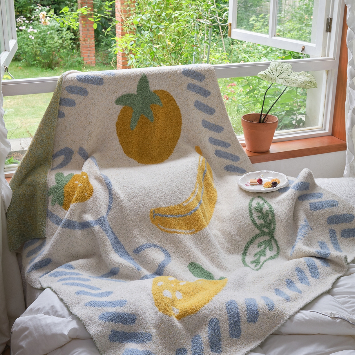 91家纺网 家纺一手货源 找家纺 （总）暖绵绵家纺 2025新款A类半边绒清新水果盖毯-夏维希