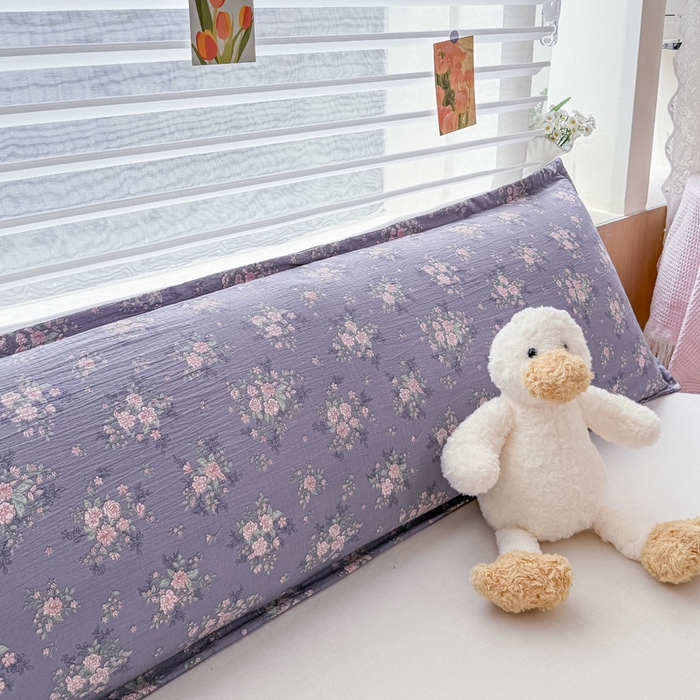 91家纺网 家纺一手货源 找家纺 麦田家纺 2025新款云感木棉皱皱双层纱长枕 紫韵