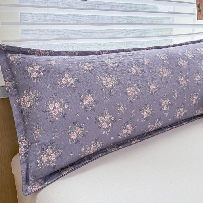 91家纺网 家纺一手货源 找家纺 麦田家纺 2025新款云感木棉皱皱双层纱长枕 紫韵