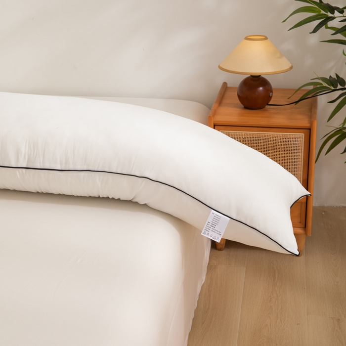 91家纺网 家纺一手货源 找家纺 麦田家纺 2025新款云感木棉皱皱双层纱长枕 纯白