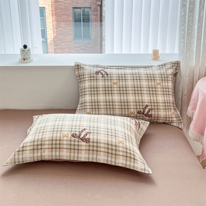 91家纺网 家纺一手货源 找家纺 麦田家纺 2025新款A类云感木棉皱皱双层纱印花四件套 甜心格