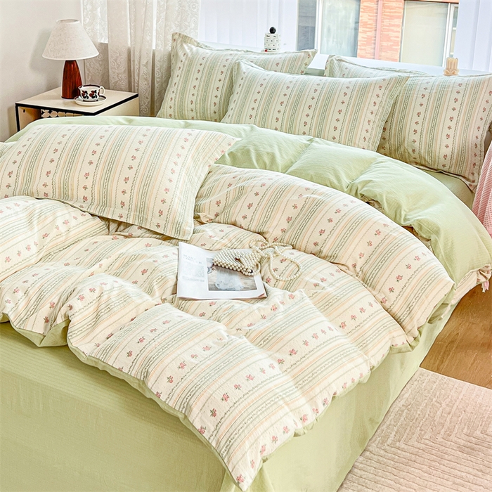 91家纺网 家纺一手货源 找家纺 麦田家纺 2025新款A类云感木棉皱皱双层纱印花四件套 花颜