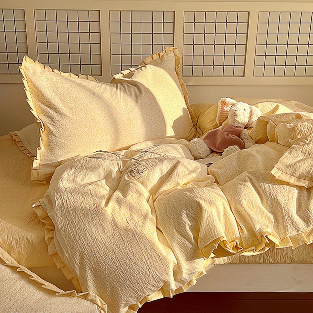 91家纺网 家纺一手货源 找家纺 （总）春光里 2025新款高克重皱皱纱学生床三件套