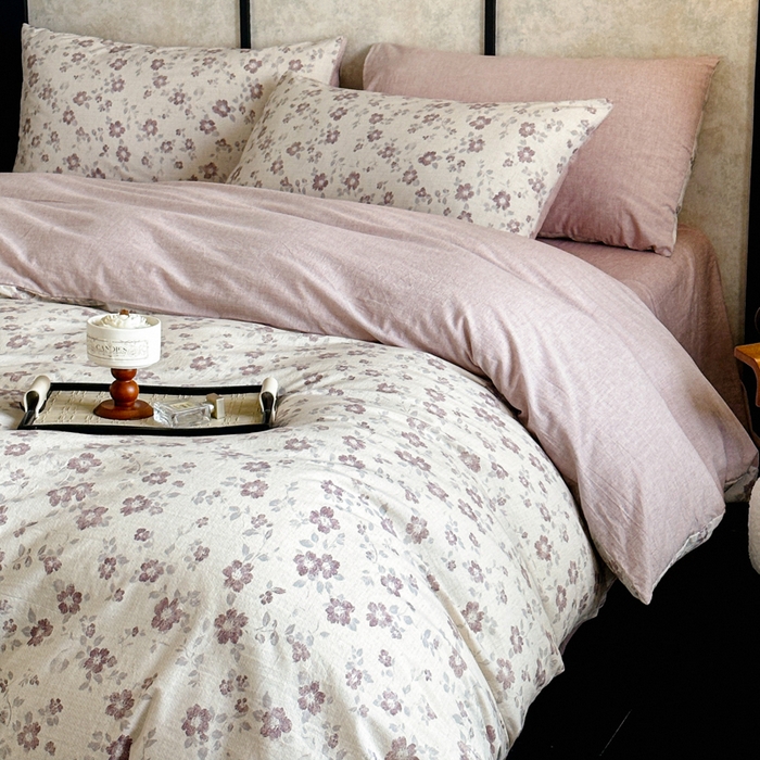 91家纺网 家纺一手货源 找家纺 麦田家纺 2025新款A类棉麻四件套系列 花香满园-红