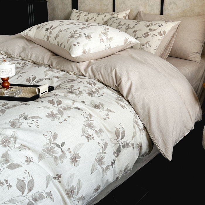 91家纺网 家纺一手货源 找家纺 麦田家纺 2025新款A类棉麻四件套系列 花间意境-咖