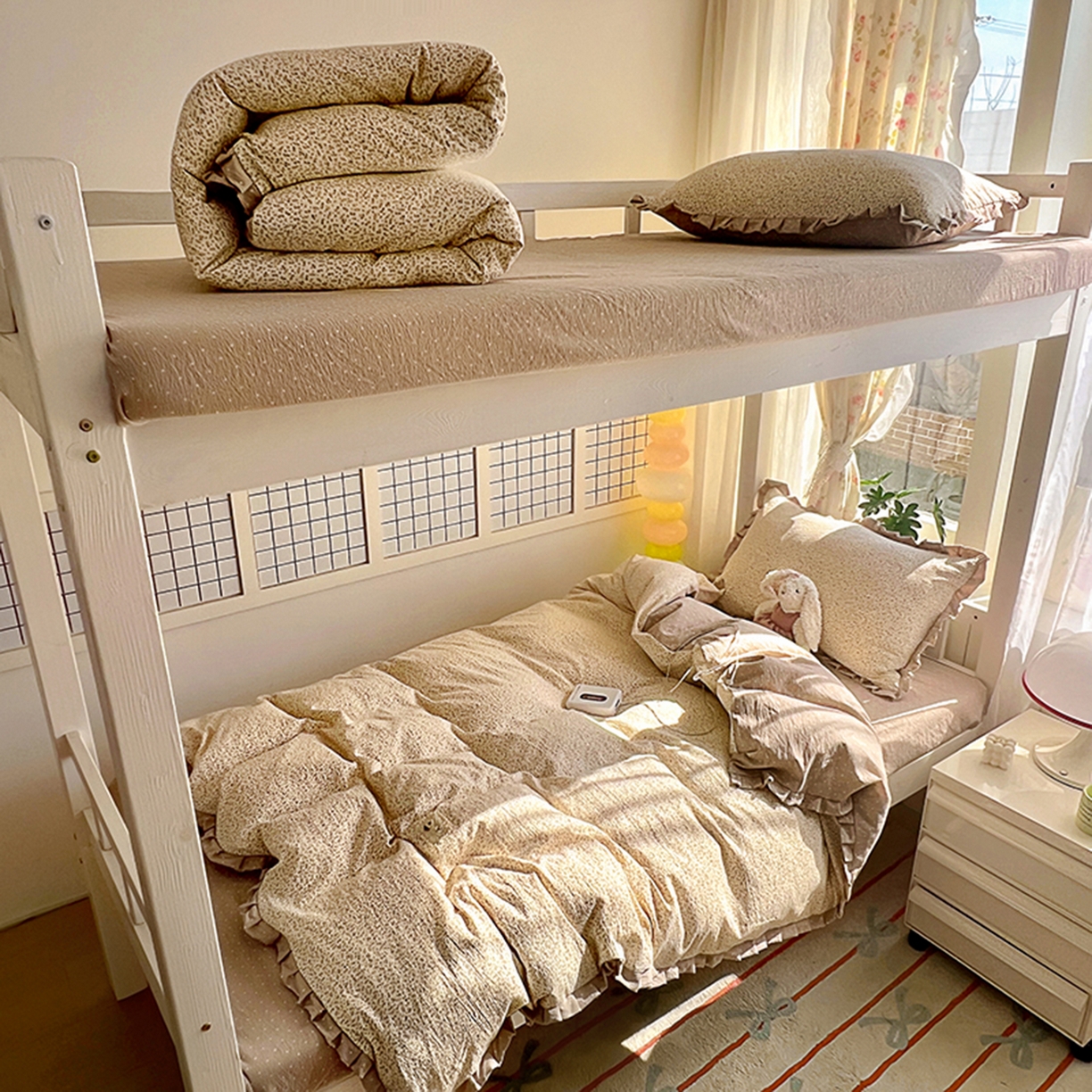 91家纺网 家纺一手货源 找家纺 （总）春光里 2025新款高克重皱皱纱学生床三件套